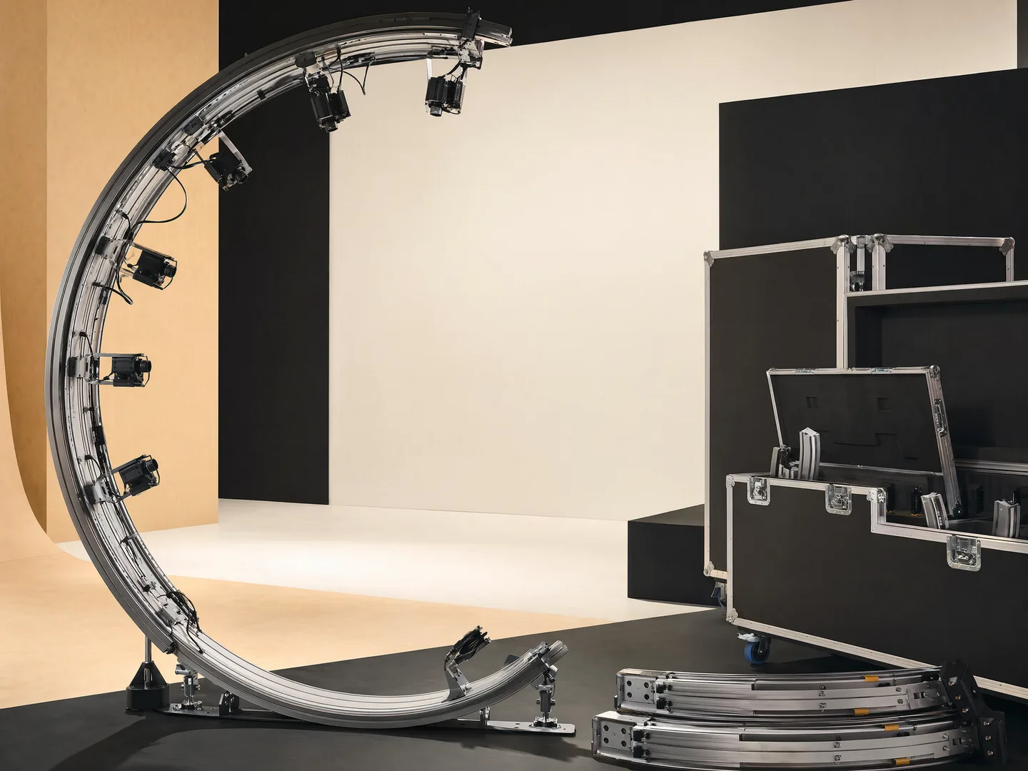 Representative portable time-slice ARC and transport cases